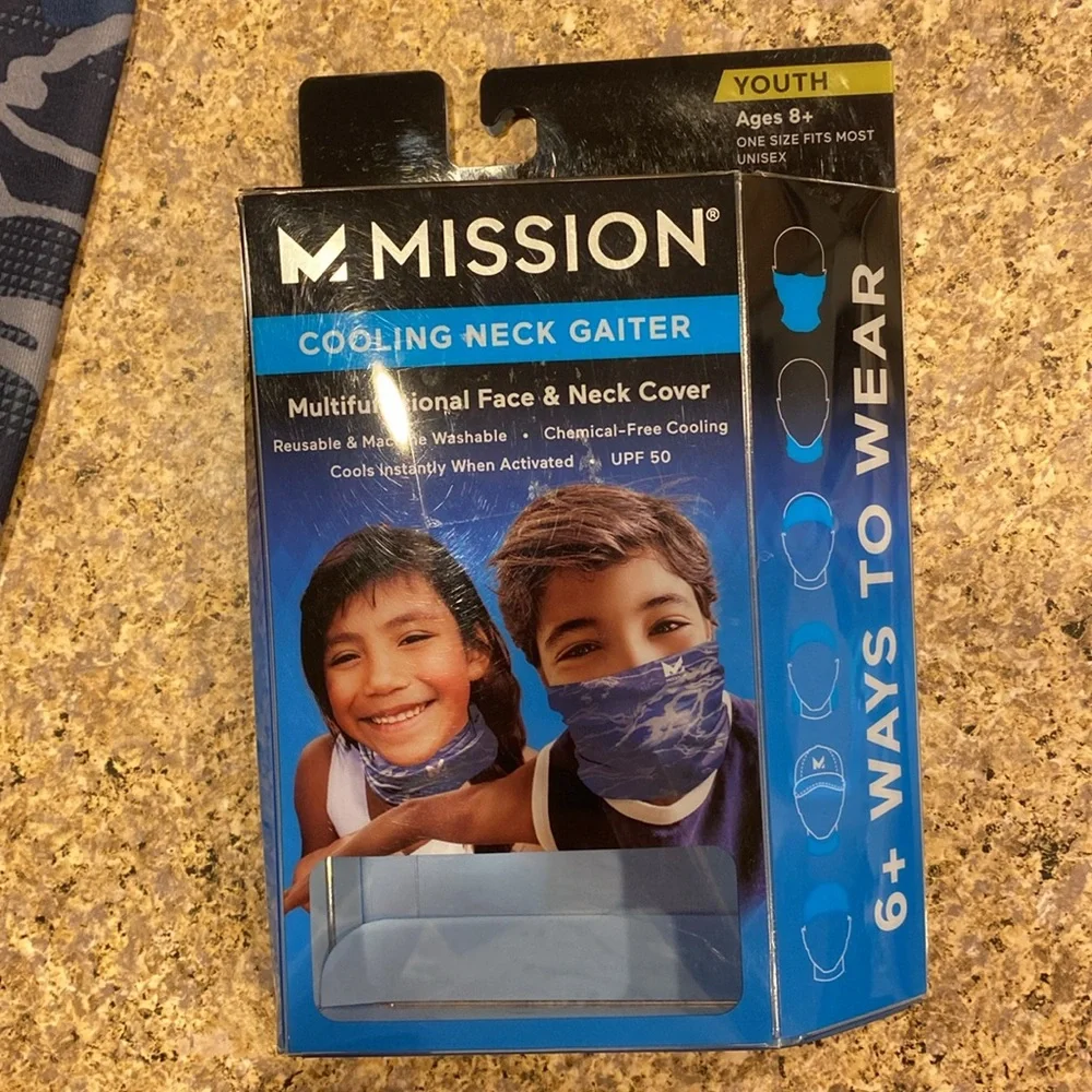 Youth Cooling Neck Gaiter Multifunctional Face and Neck Cover Ages 8+ OS UPF50